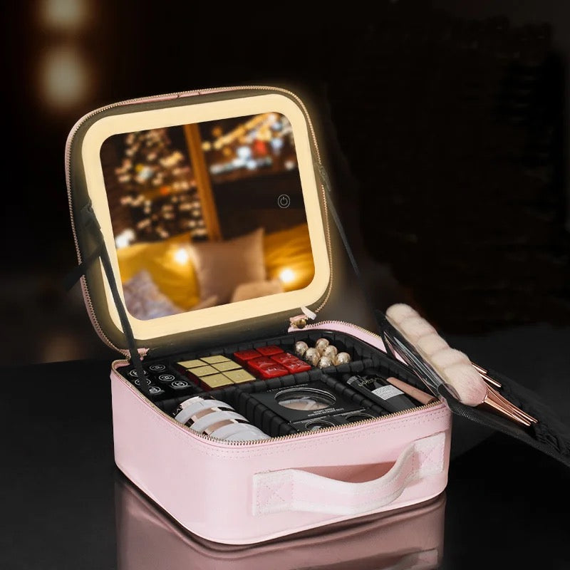 MAKE UP BAG WITH LED-LIGHT™